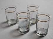 Szklanki literatki do napojów ze złotym paskiem PRL