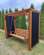 Nowoczesna huśtawka ogrodowa drewniana