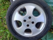 koła letnie na alufelgach 195/55 R15, 2 szt Michelin, 2 szt Barum.