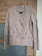 Sweterek z dekoltem Mexx