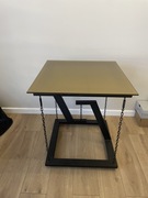 Stolik lewitujący loftowy szklany blat 65x65 cm – stolik industrialny