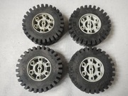Lego cztery koła z zestawu technic 8859 - nr kat: 3739c01 rozmiar 24x43