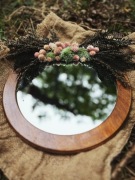 Rustykalne lusterko, mech stabilizowany