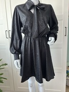 Sukienka Ooh la la czarna elegancka sukienka