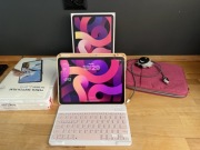 iPad Air 4 256 GB różowy + etui z klawiaturą + folie paperlike + dodatki
