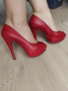 Czerwone szpilki z odkrytym palcem firmy Ryłko Estima rozm. 36