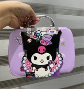 Kuferek z kosmetykami i akcesoriami kuromi dla dziewczynki