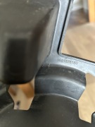 Ramka mocowania halogenu Prawa Berlingo III 