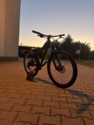 Rower Stunt Kross Sign 2