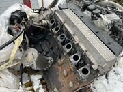 Silnik BMW E34 525 tds 2.5l r6 143 Uszk. głowica