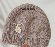 Czapka 100% alpaki. RĘKODZIEŁO Kolor beż- taupe