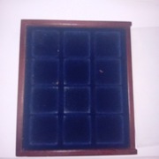 Drewniane pudełko na monety 