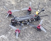 DRON RTF XY gogle fpv z silnikiem RS2205 2300KV