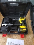  WIERTARKO-WKRĘTARKA AKUMULATOROWA 18v 2,6 ah 