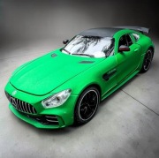 Model 1:24 Mercedes benz AMG GTR (Zielony)