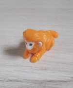 Figurka pomarańczowa małpa
