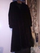 Futro ,norki czarne. Używane kilka razy.   M/L.