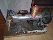 Przemysłowa maszyna do szycia -- bez silnika 