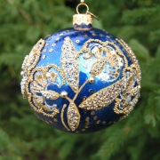 Haft rzeszowski niebieski - folkowa bombka polskie rękodzieło