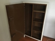 szafa metalowa z czasów PRL 