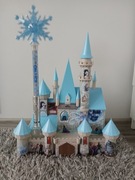 Zamek- Elza i Anna(puzzle 3D) świecąca różdżka ,  książki+ poduszka Trole. 