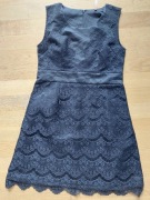 Urocza mała czarna z koronki M/L Sweewe Francja