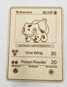 Karta Pokemon Bulbasuare grawerowana sklejka 10x7,5 cm kolekcja