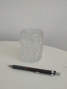 Szklanka z grubego szkła z PRL-u 