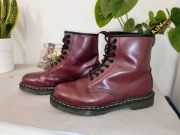 Dr. Martens 1460 – Rozmiar 39 – Stan bardzo dobry – Oryginalne