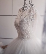 Manekin na suknie ślubna/ubrania wieszak weselny metalowy krawiecki