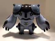 Bandai 2010 Ben 10 Cannonbolt
