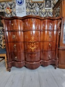 Włoska komoda-sekretarzyk intarsjowana profilowana