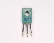 BD135 Tranzystor do audio.  Oryginał
