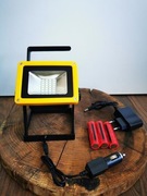 Halogen roboczy przenośny lampa led 100w + 2 ładow