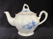 CZAJNIK DZBANEK PORCELANA CHODZIEŻ C63