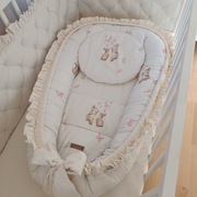 Kokon z poduszką miś " Zakochane Króliczki"