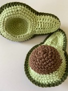 owoce na szydełku Amigurumi - awokado