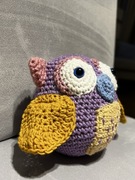 Ręcznie Robiona Sówka na Szydełku 11 cm – Kolorowa Przytulanka dla Dzieci