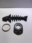 Keyspinner Brelok 3D łożysko szkielet ryby czarny keyflipper keyspinner
