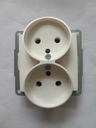 Gniazdo podwójne b/u Hager Polo Fiorena do ramek - nowe