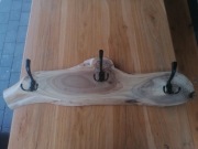 Wieszak z orzecha dł. 80cm