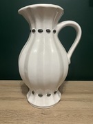 Biały, duży dzban - wazon na kwiaty z lat 70-tych