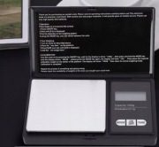 Dokładna waga jubilerska 