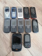 Stare telefony komórkowe - 12 sztuk zestaw