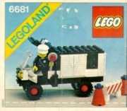 LEGO Town 6681 z 1981r. Police Van