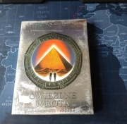 "  GWIEZDNE WROTA   " 2 DVD