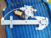 Podnośnik szyby lewy tył tylny X-Trail t30 04r ele