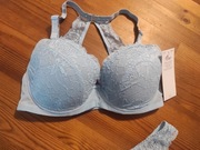 Biustonosz Usztywniany Amourette Charm WP Błękitny - Triumph 75D