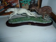 Duż figurka psów charty na polowaniu  Juliana Anglia lata 90 