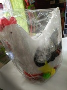 Kury wielkanocne maskotki